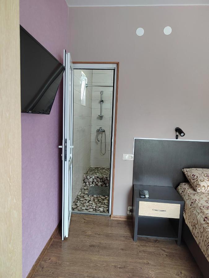 Guest House Санэль Tsandrypsh Exterior foto